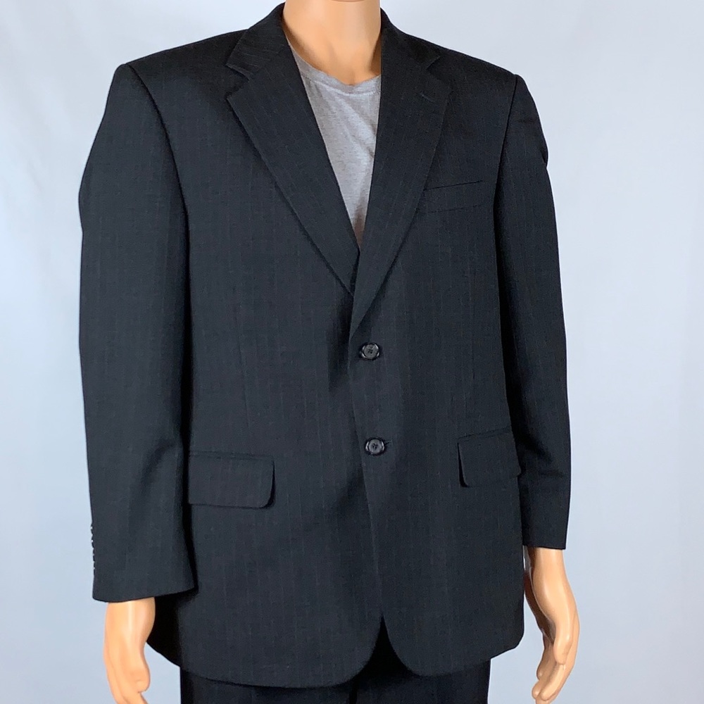 Meeting street performance suit